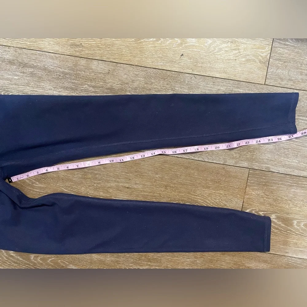 ALO Yoga High-Waist Airbrush Leggings - Size XS (Dark Blue)